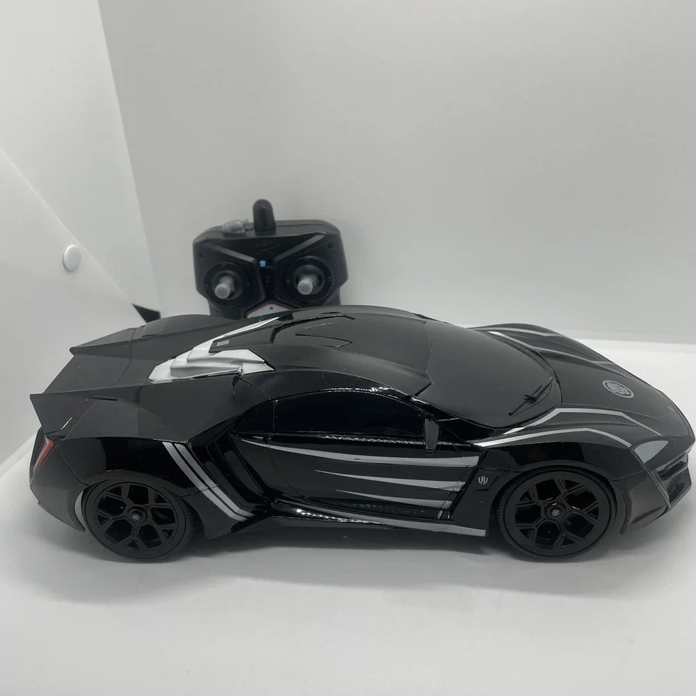 MARVEL TURBO BOOST BLACK PANTHER REMOTE CONTROL CAR ! HYPER-SPORT JADA TOYS 11x5